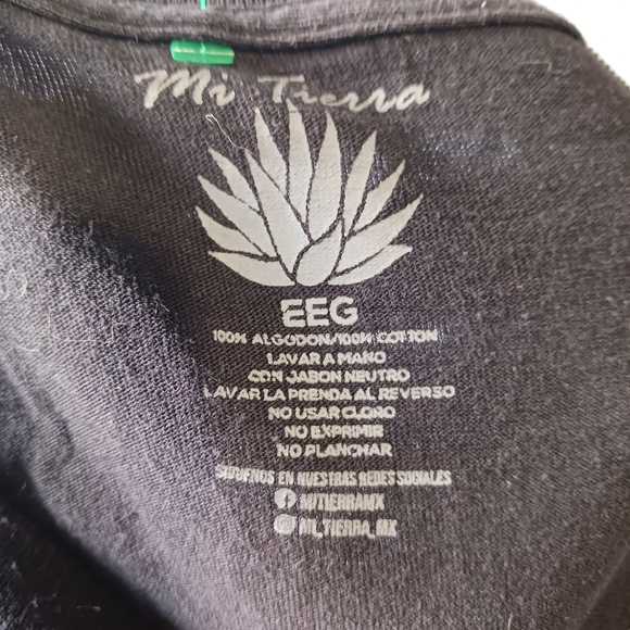 Mi Tierra Aztec Native Pac Man T Shirt Size XXL Graphic Tee Chicano mexico - Picture 5 of 6